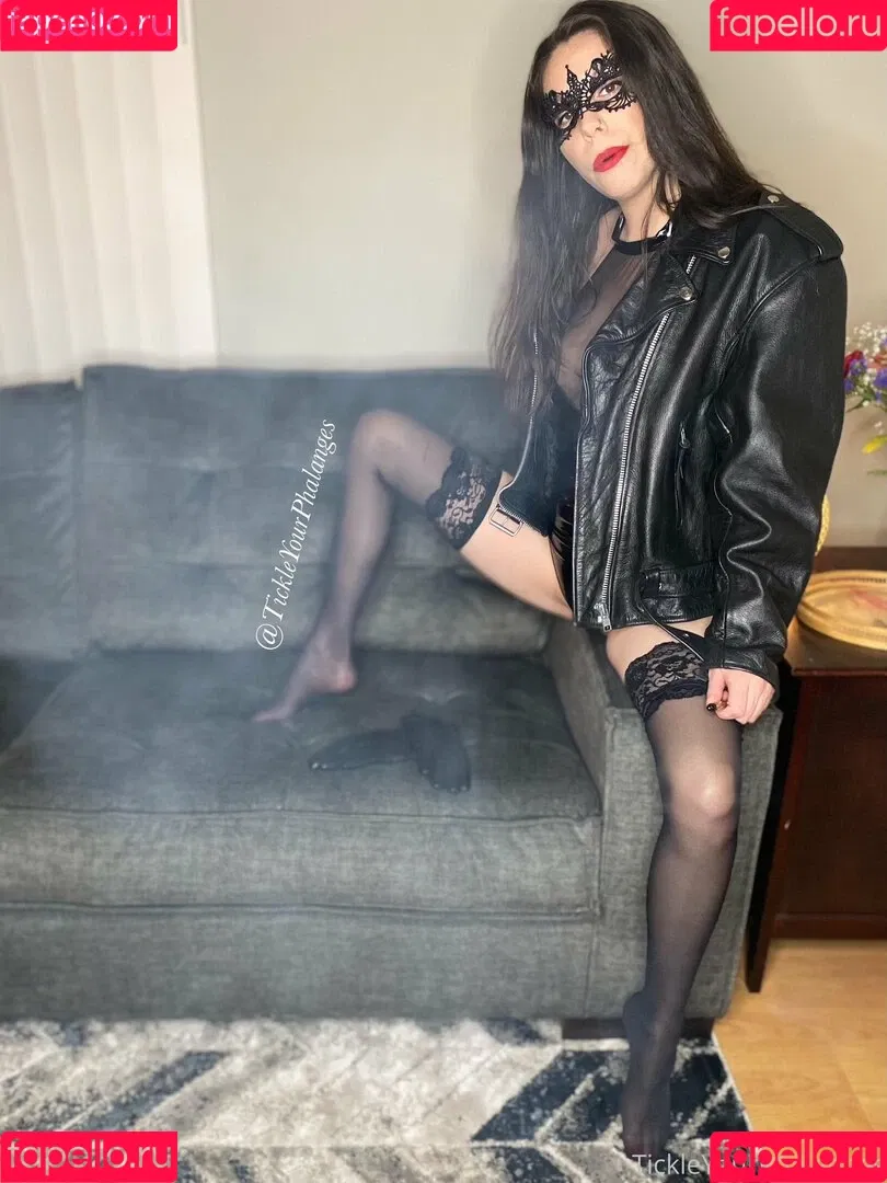 goddess_tickle Onlyfans Photo Gallery 