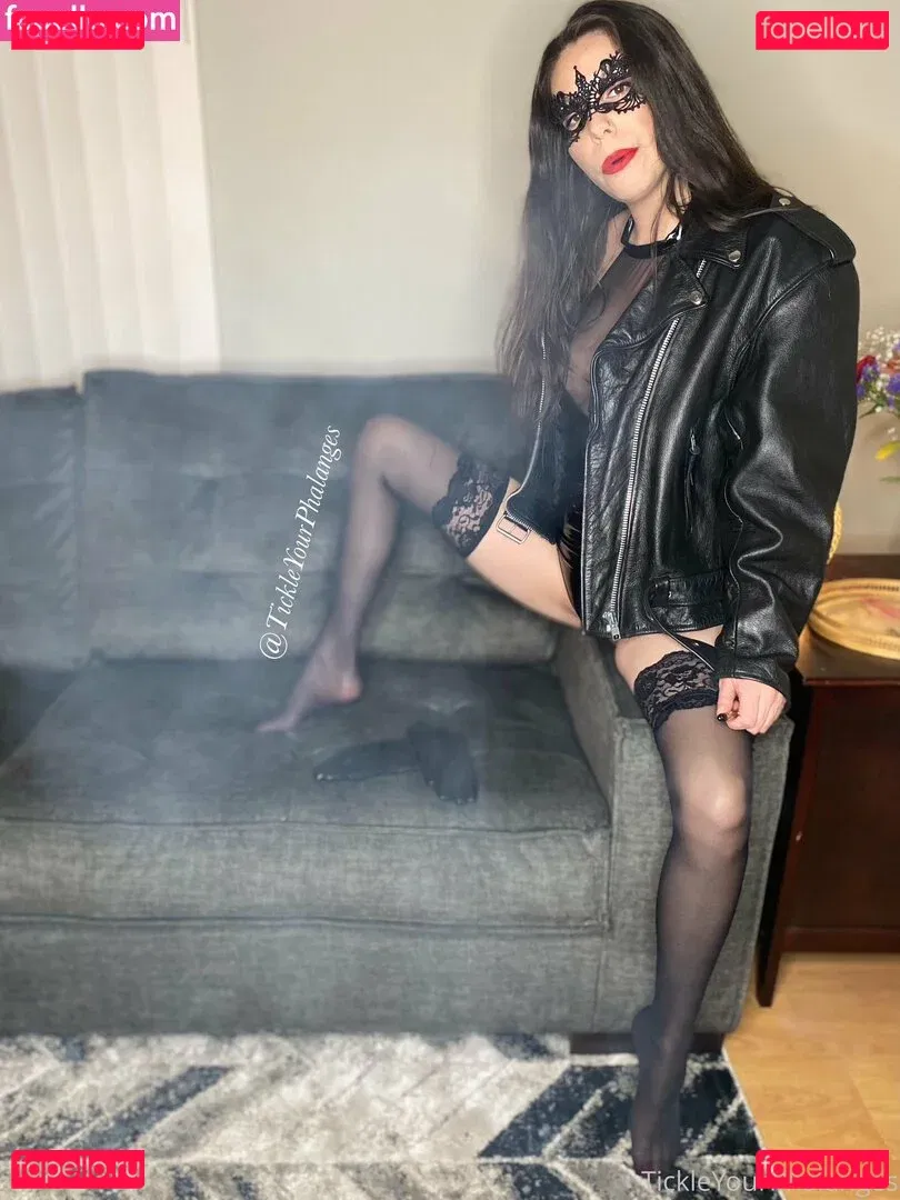 goddess_tickle Onlyfans Photo Gallery 