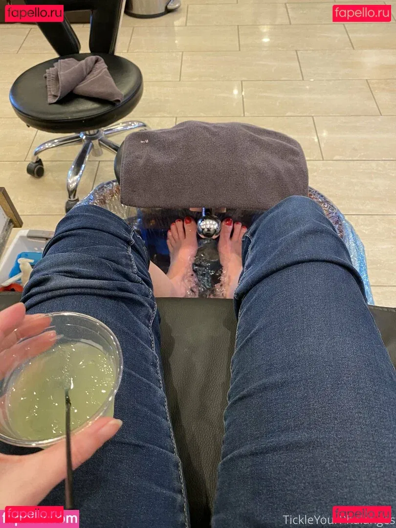 goddess_tickle Onlyfans Photo Gallery 