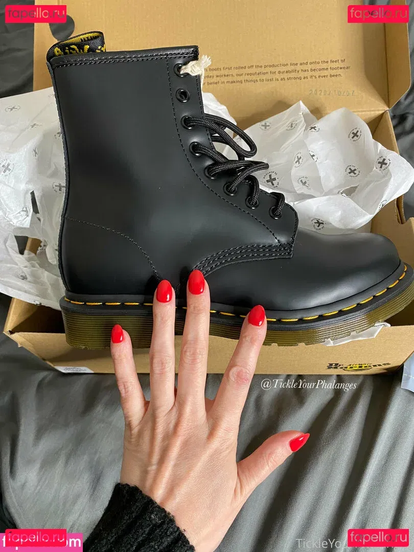 goddess_tickle Onlyfans Photo Gallery 