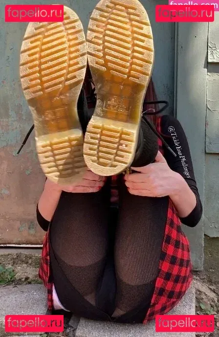 goddess_tickle Onlyfans Photo Gallery 