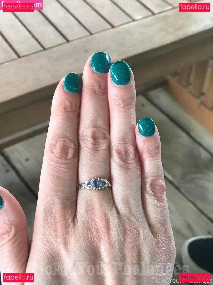 goddess_tickle Onlyfans Photo Gallery 