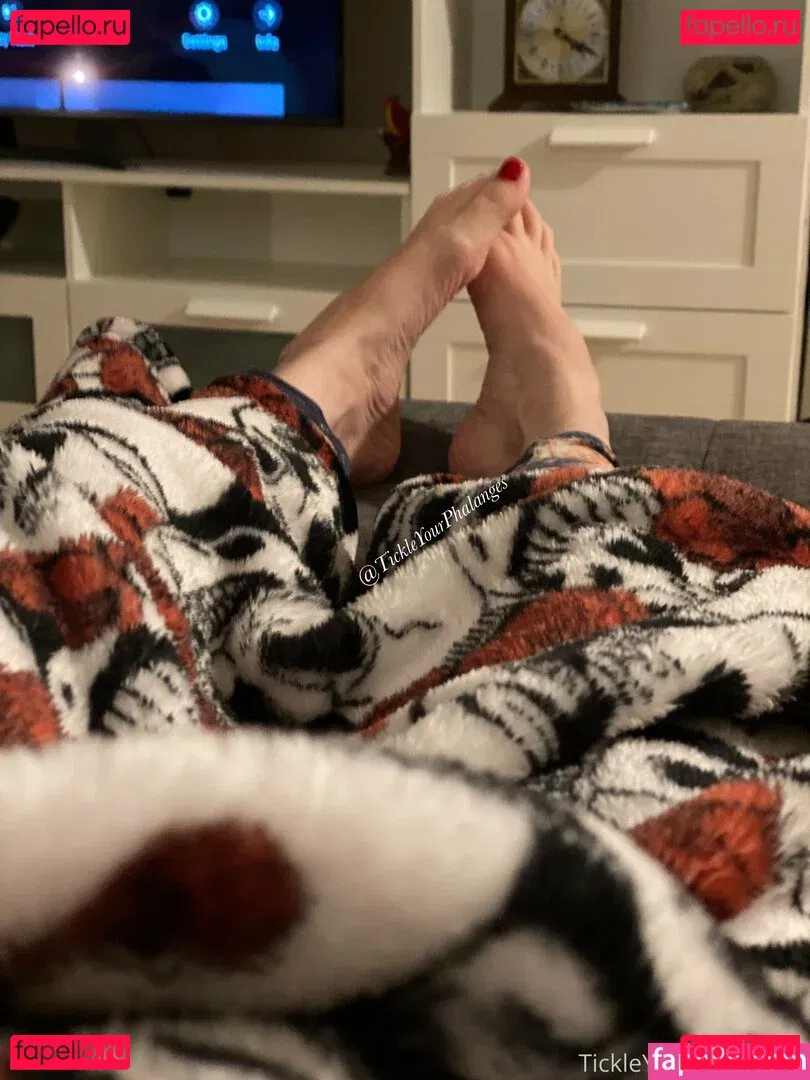 goddess_tickle Onlyfans Photo Gallery 