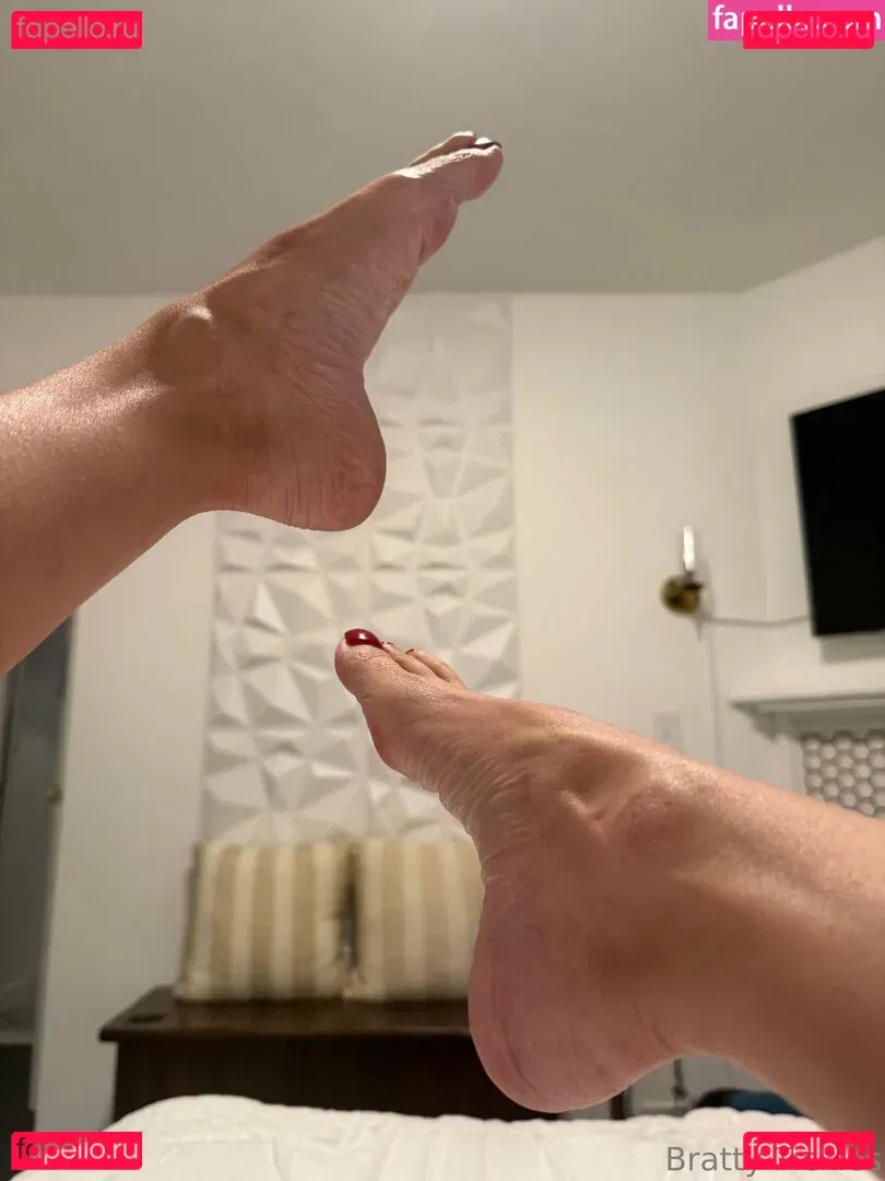 goddess_tickle Onlyfans Photo Gallery 