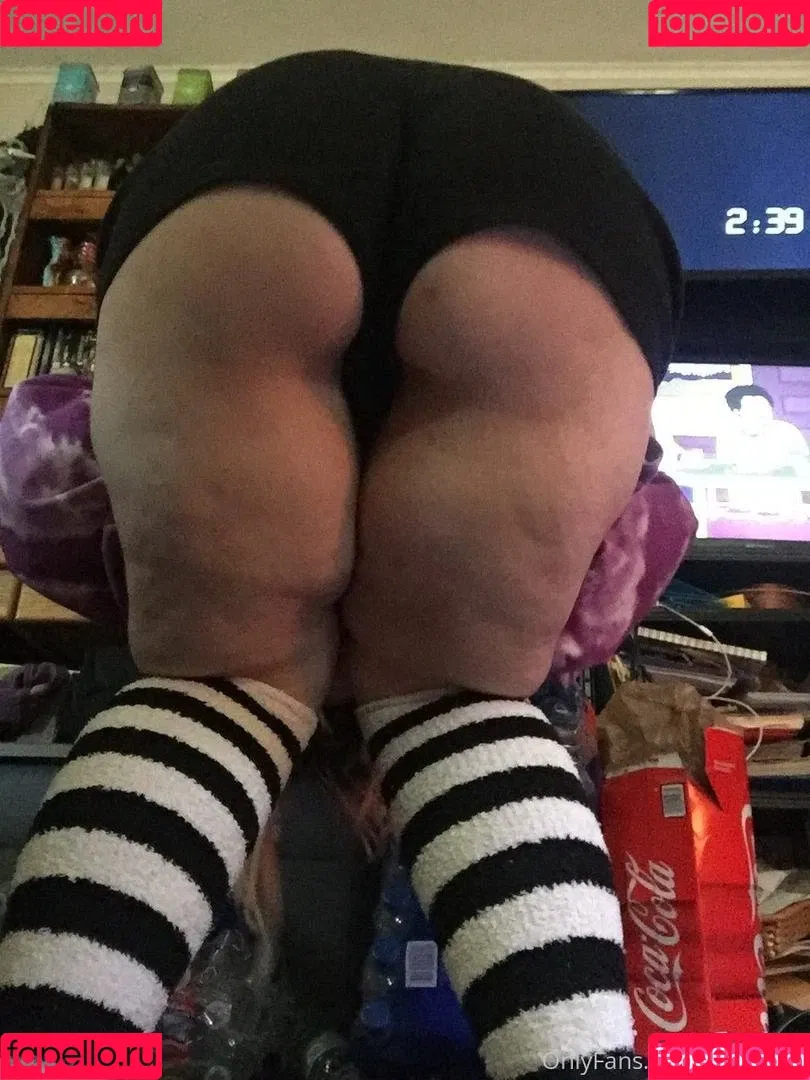 tinysatan Onlyfans Photo Gallery 