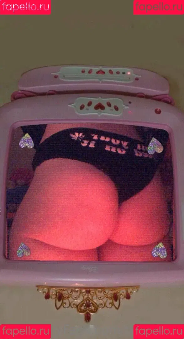 tinysatan Onlyfans Photo Gallery 