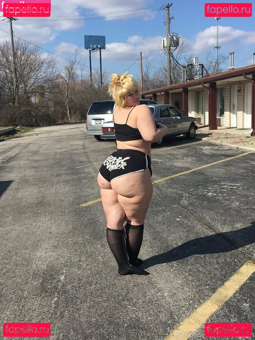 tinysatan Onlyfans Photo Gallery 