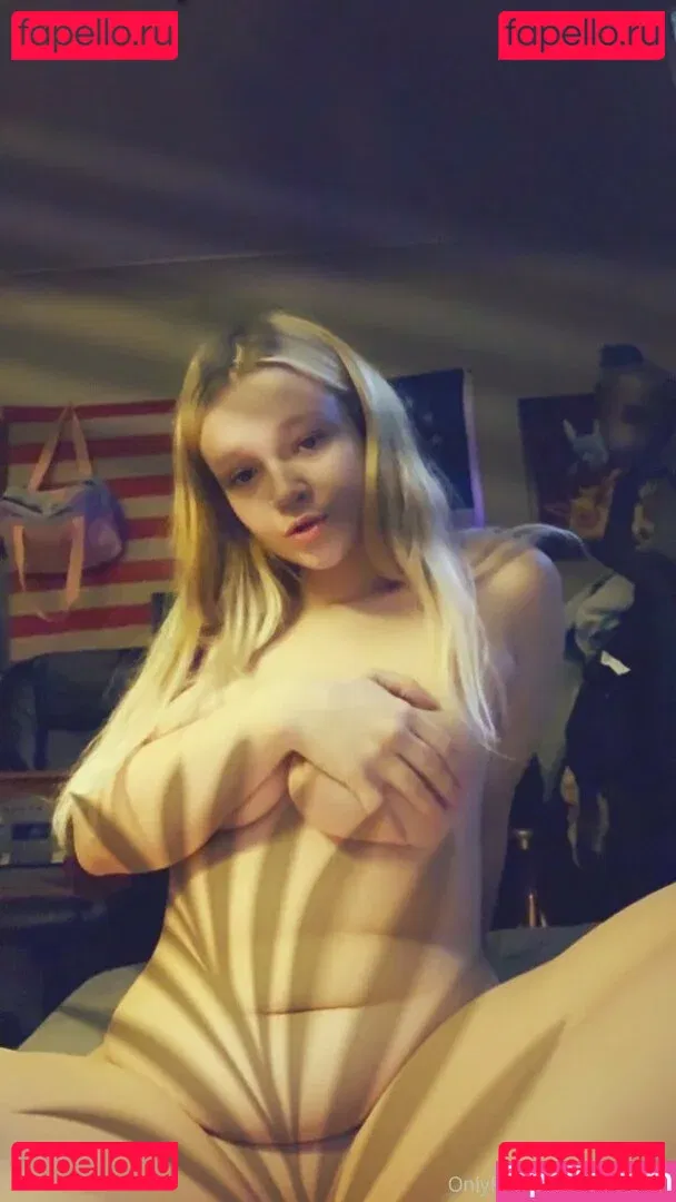 tinysatan Onlyfans Photo Gallery 