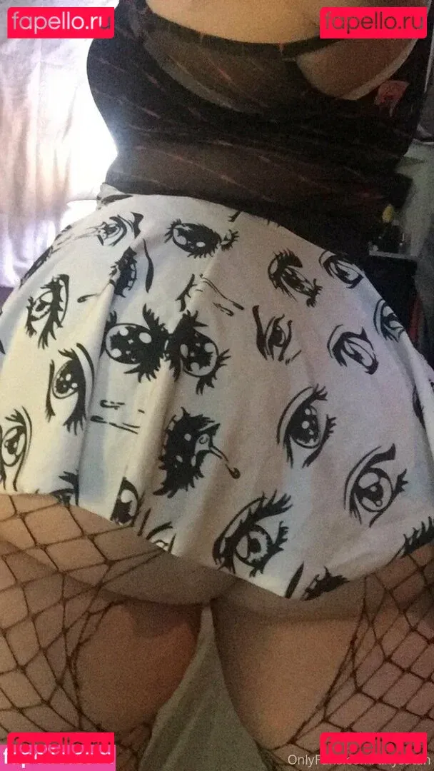 tinysatan Onlyfans Photo Gallery 