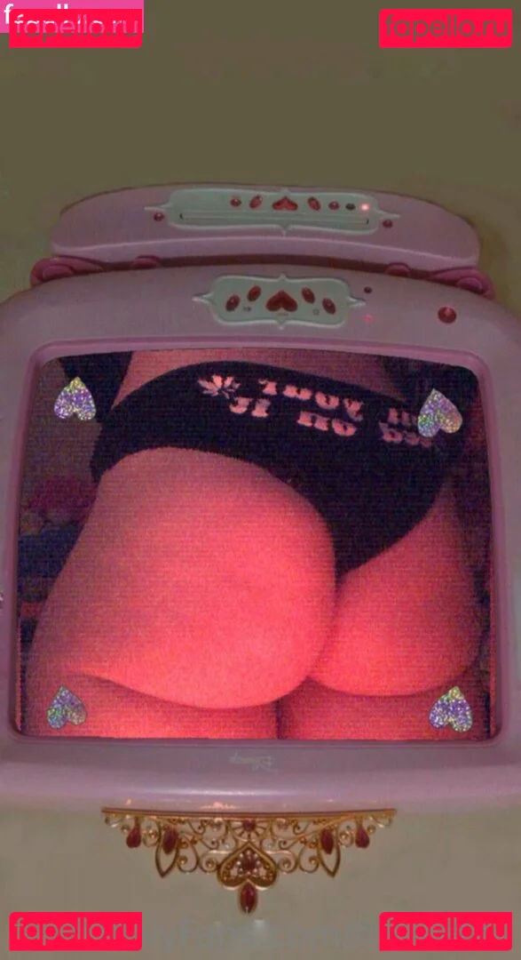 tinysatan Onlyfans Photo Gallery 