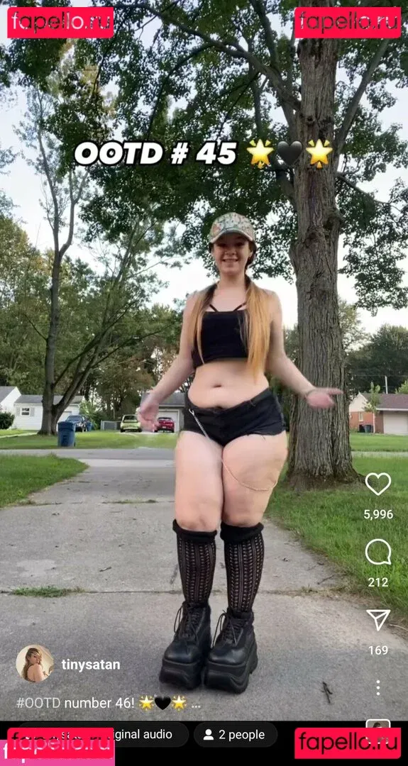 tinysatan Onlyfans Photo Gallery 