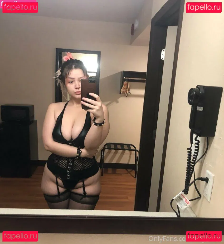 tinysatan Onlyfans Photo Gallery 