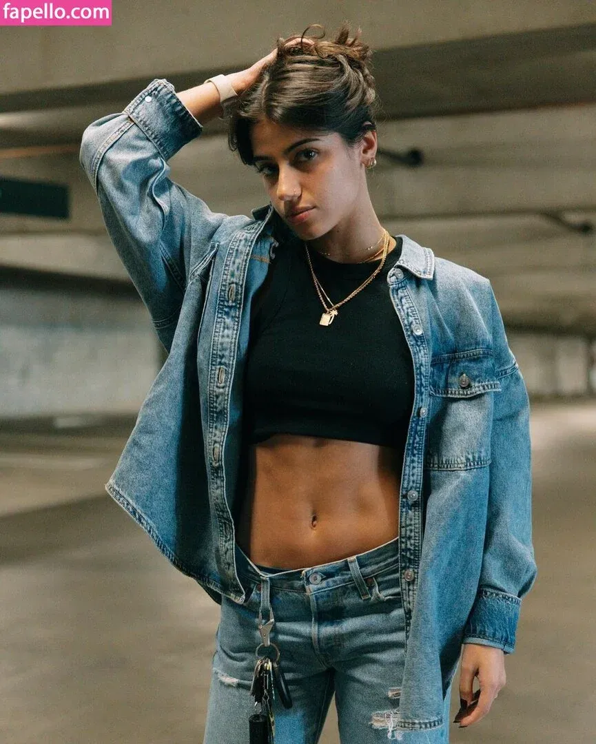 Shir Shapira Onlyfans Photo Gallery 