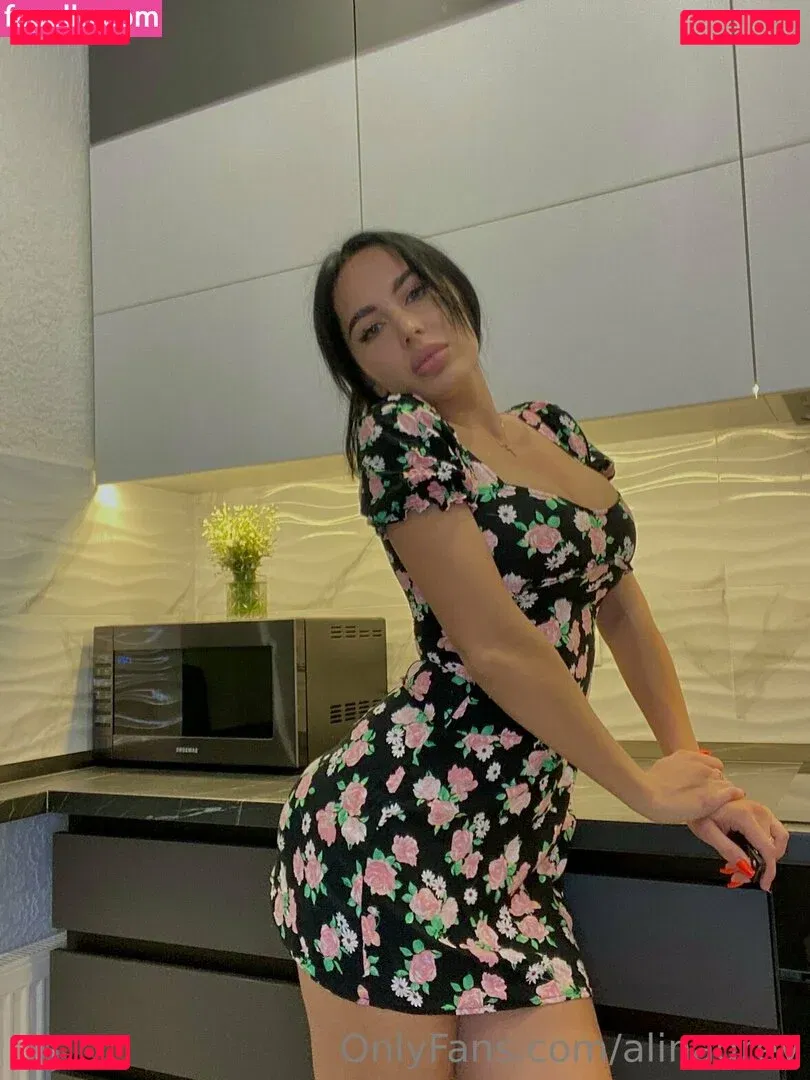 alinagrey Onlyfans Photo Gallery 