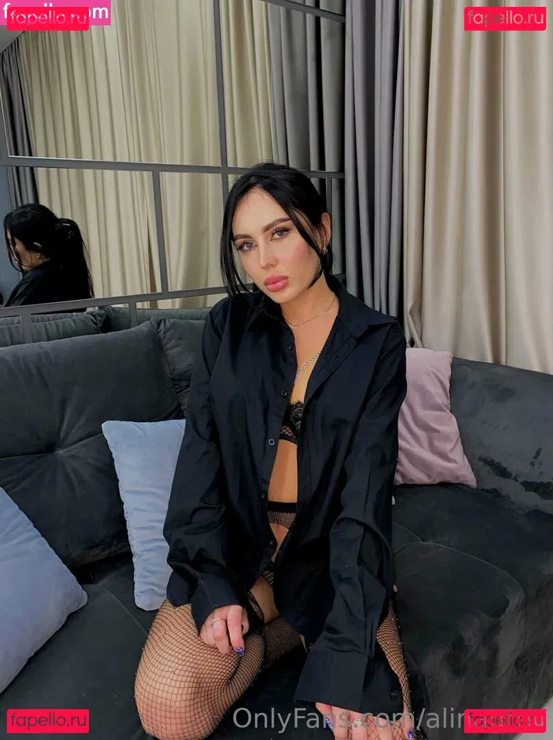 alinagrey Onlyfans Photo Gallery 