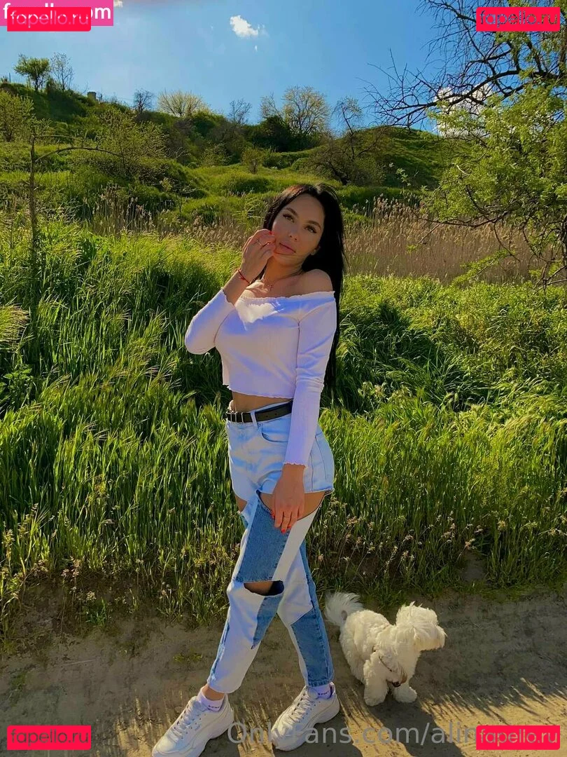 alinagrey Onlyfans Photo Gallery 