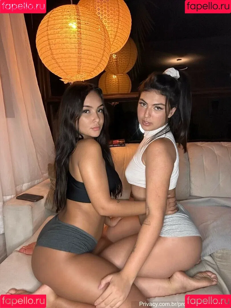 Clara Wellen Onlyfans Photo Gallery 