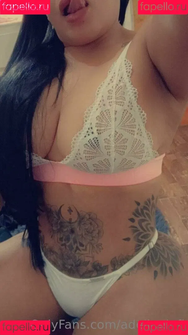 adelineinfi Onlyfans Photo Gallery 