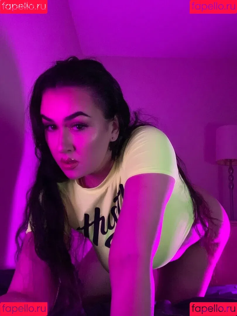 therealgalinaxo Onlyfans Photo Gallery 