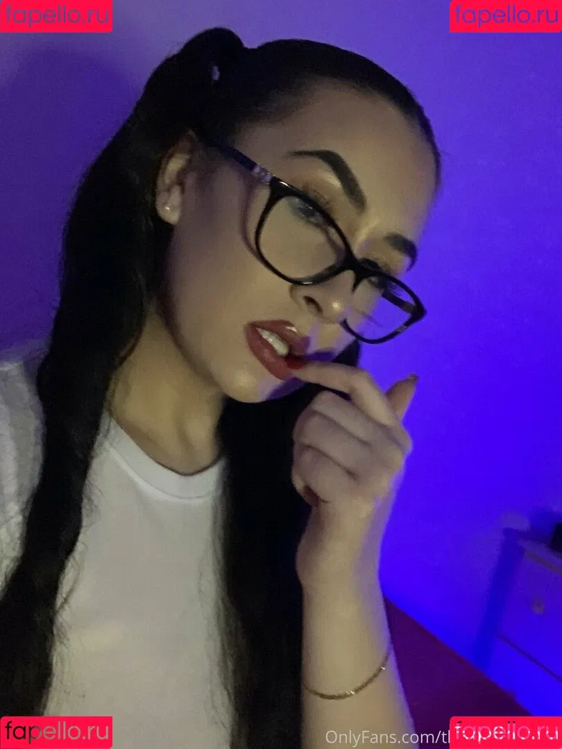 therealgalinaxo Onlyfans Photo Gallery 