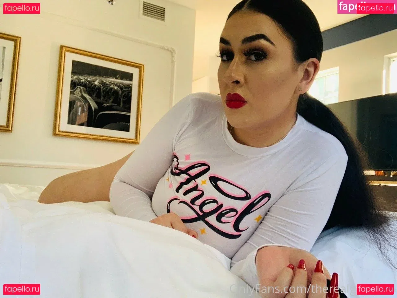 therealgalinaxo Onlyfans Photo Gallery 