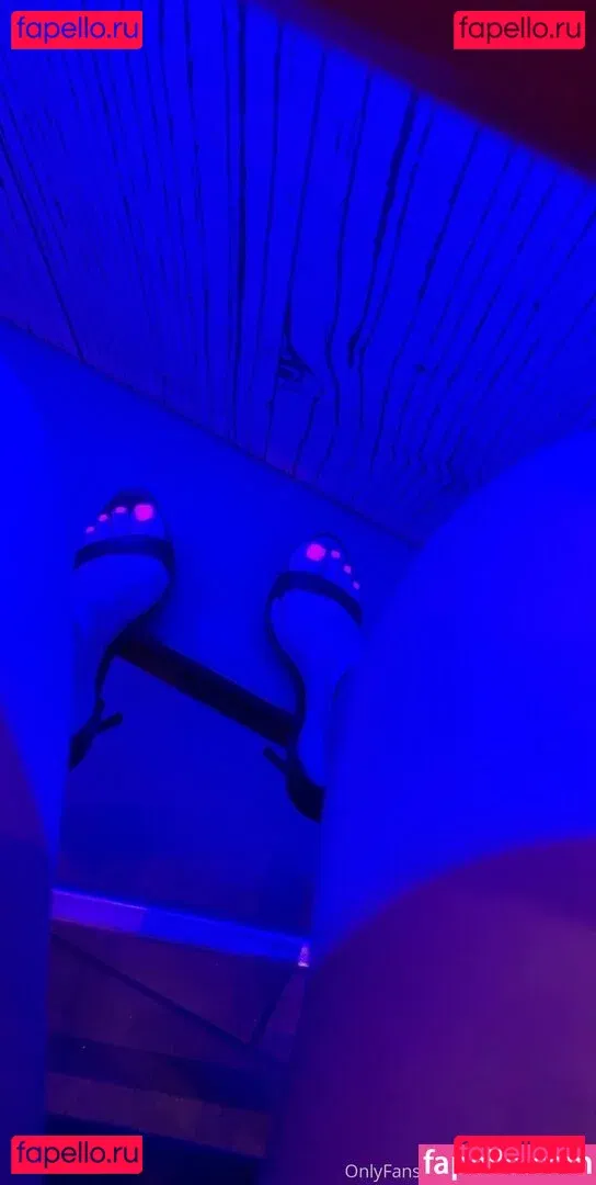 therealgalinaxo Onlyfans Photo Gallery 