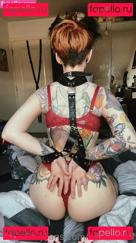 Ember Wolf Onlyfans Photo Gallery 