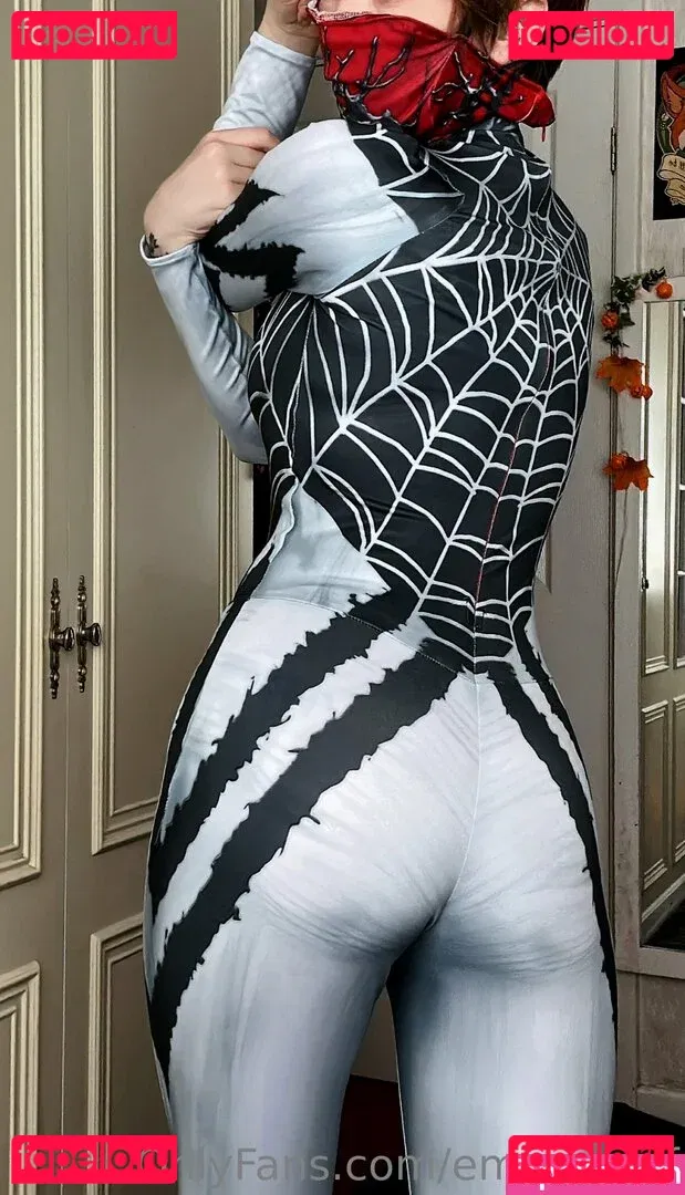 Ember Wolf Onlyfans Photo Gallery 