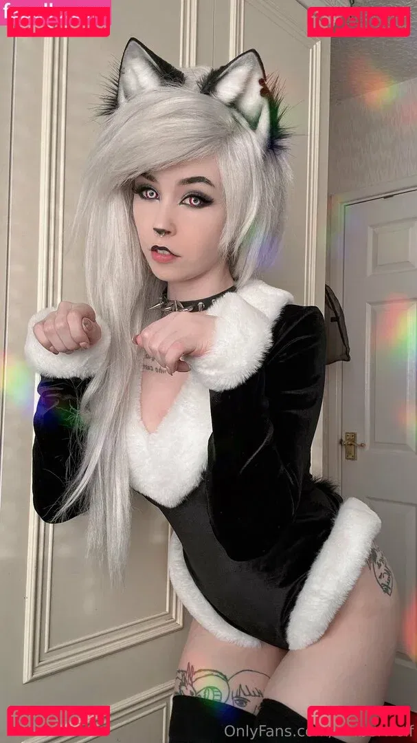 Ember Wolf Onlyfans Photo Gallery 