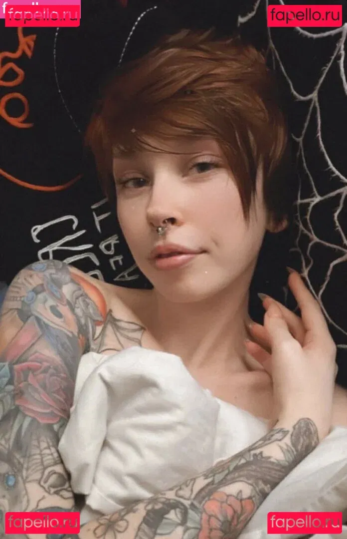 Ember Wolf Onlyfans Photo Gallery 