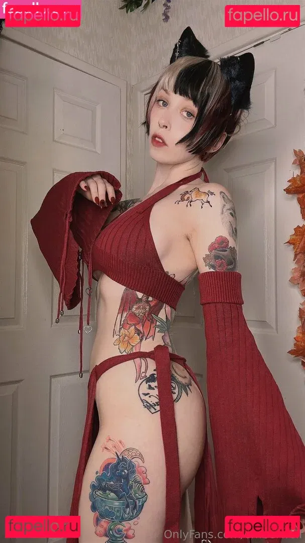 Ember Wolf Onlyfans Photo Gallery 