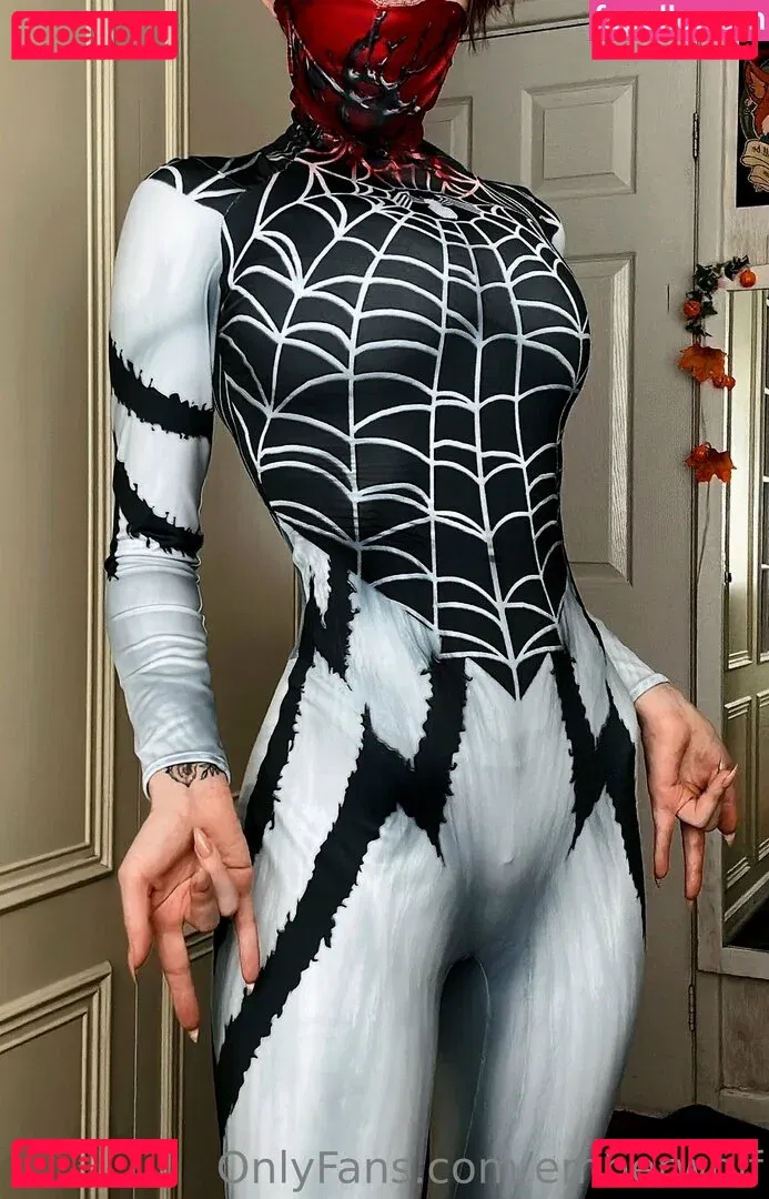 Ember Wolf Onlyfans Photo Gallery 