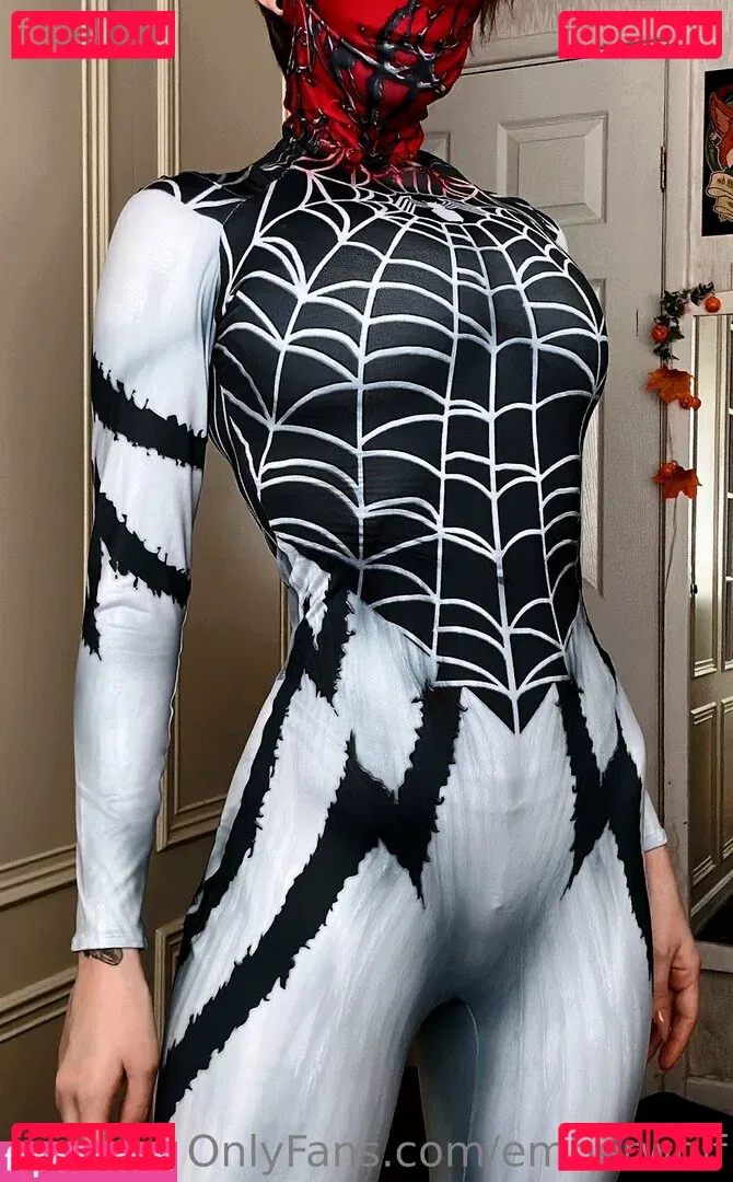 Ember Wolf Onlyfans Photo Gallery 