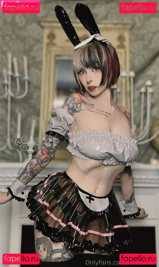 Ember Wolf Onlyfans Photo Gallery 