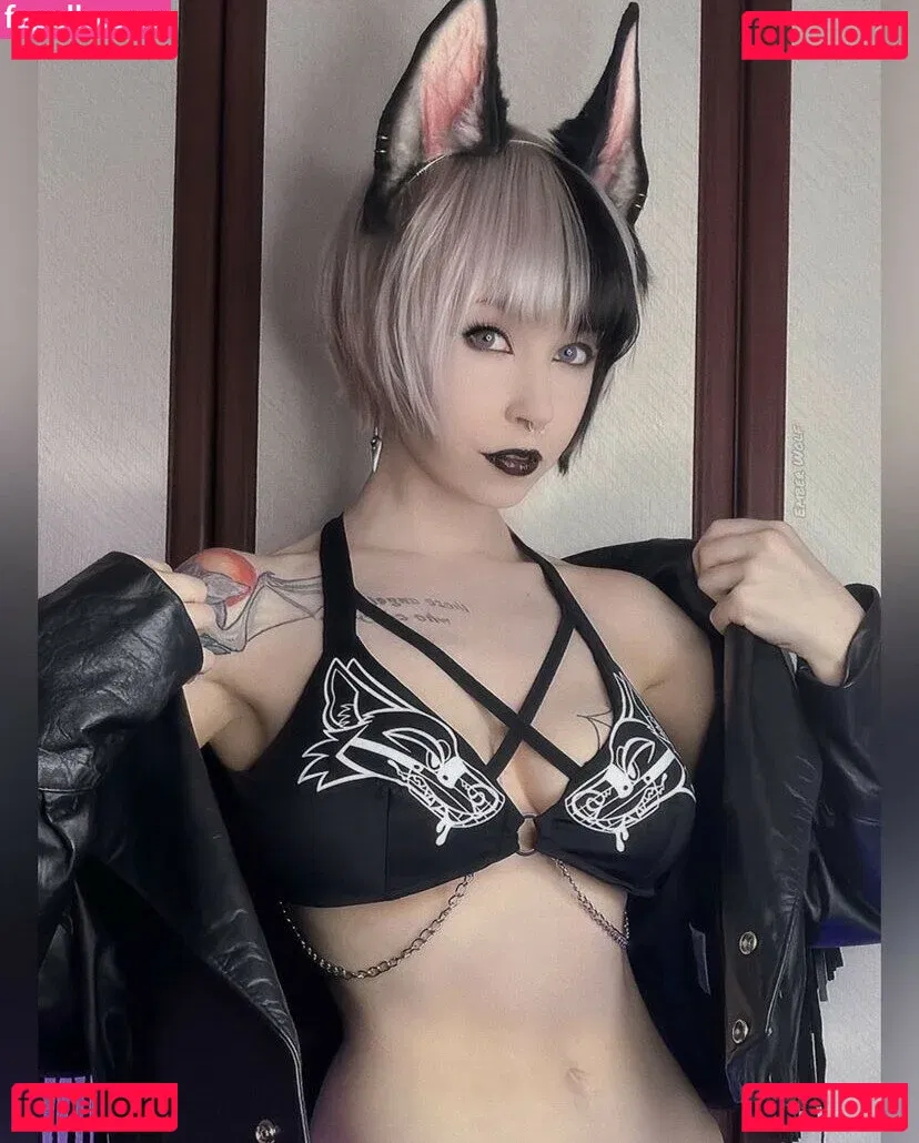 Ember Wolf Onlyfans Photo Gallery 