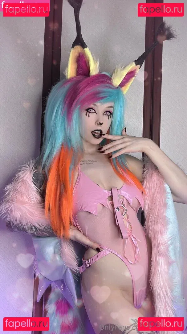 Ember Wolf Onlyfans Photo Gallery 