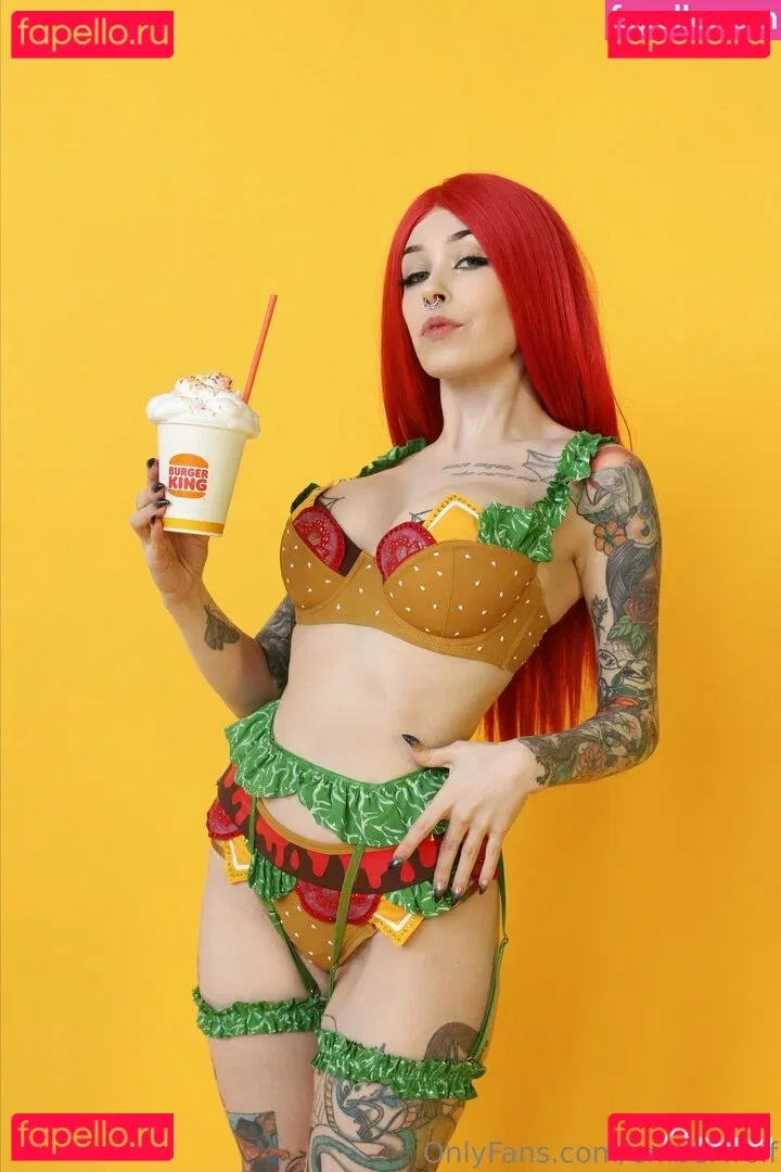 Ember Wolf Onlyfans Photo Gallery 