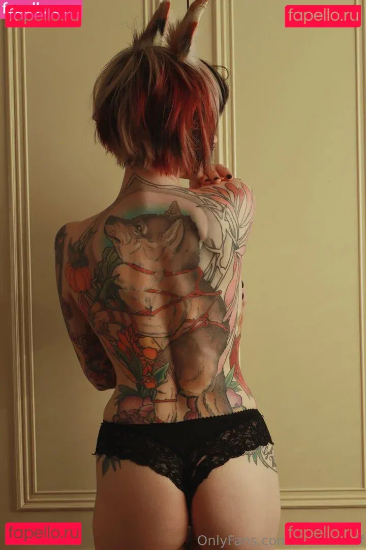 Ember Wolf Onlyfans Photo Gallery 