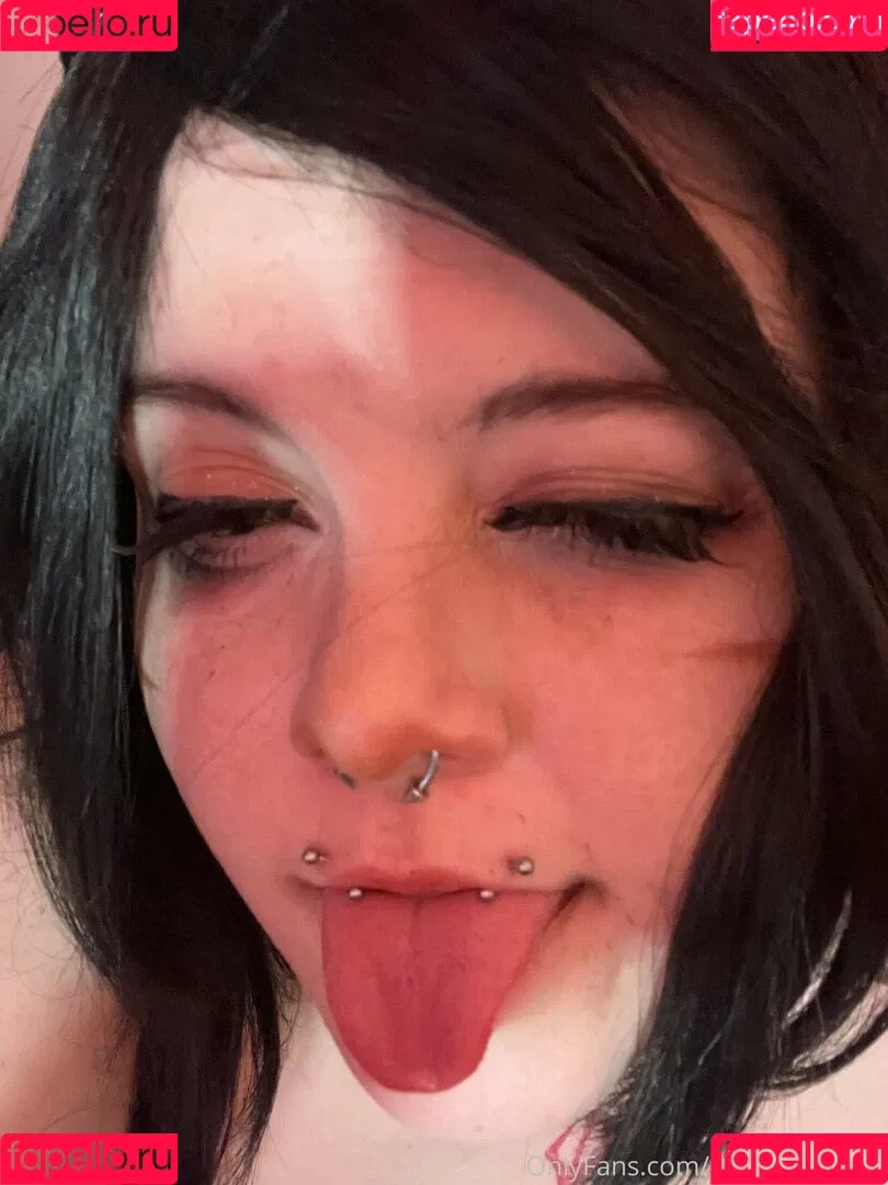 zomcel Onlyfans Photo Gallery 