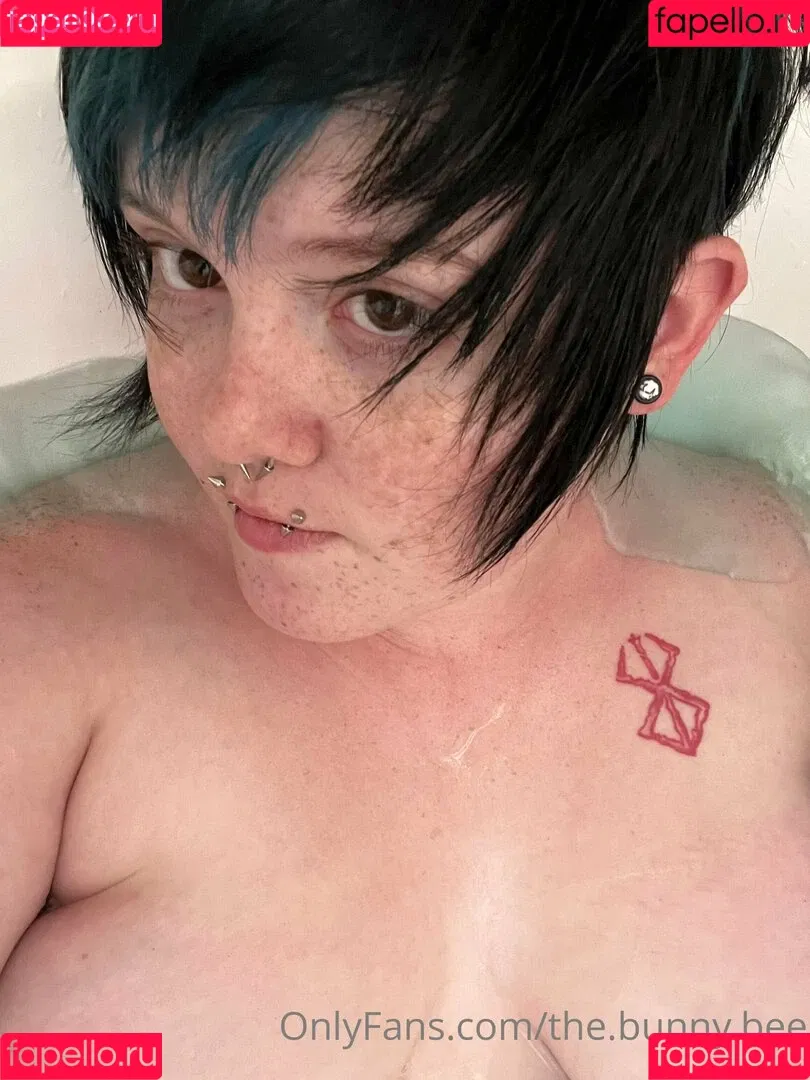 zomcel Onlyfans Photo Gallery 