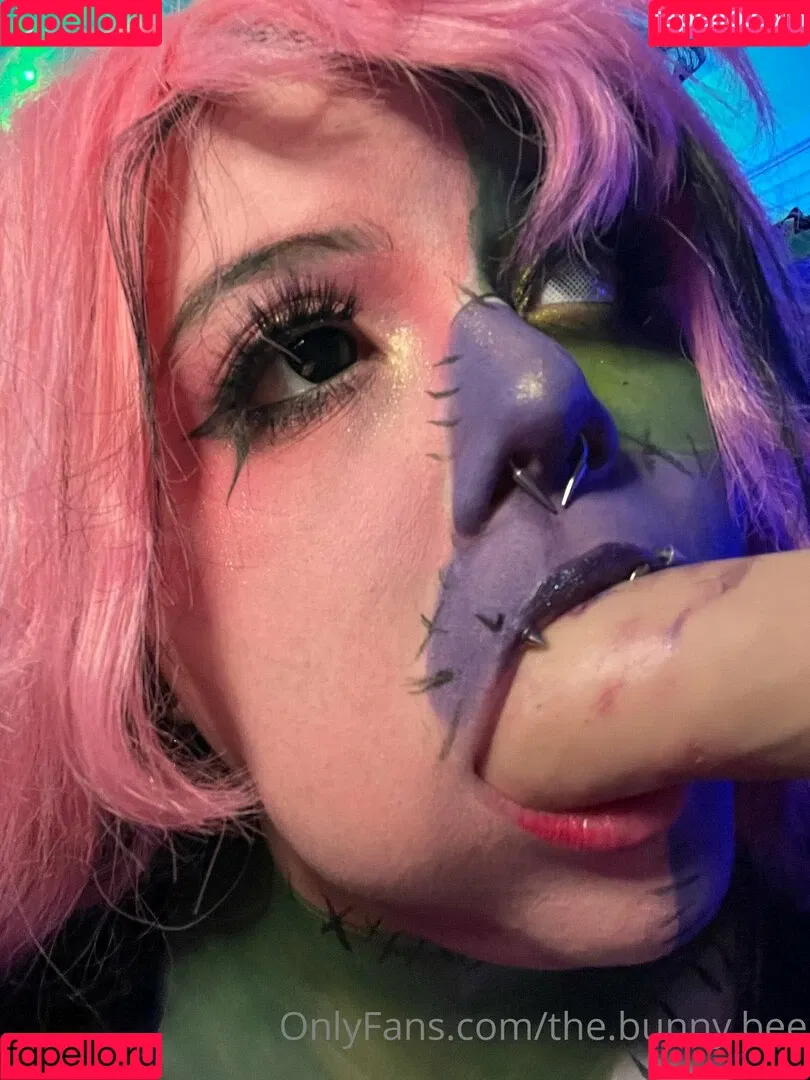 zomcel Onlyfans Photo Gallery 