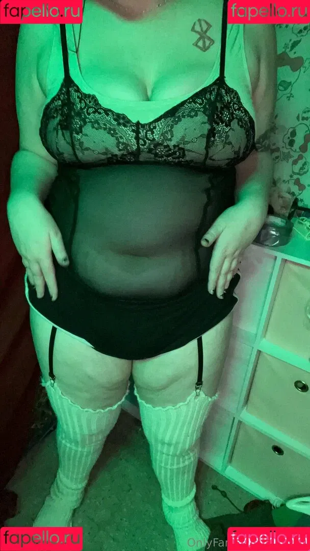zomcel Onlyfans Photo Gallery 
