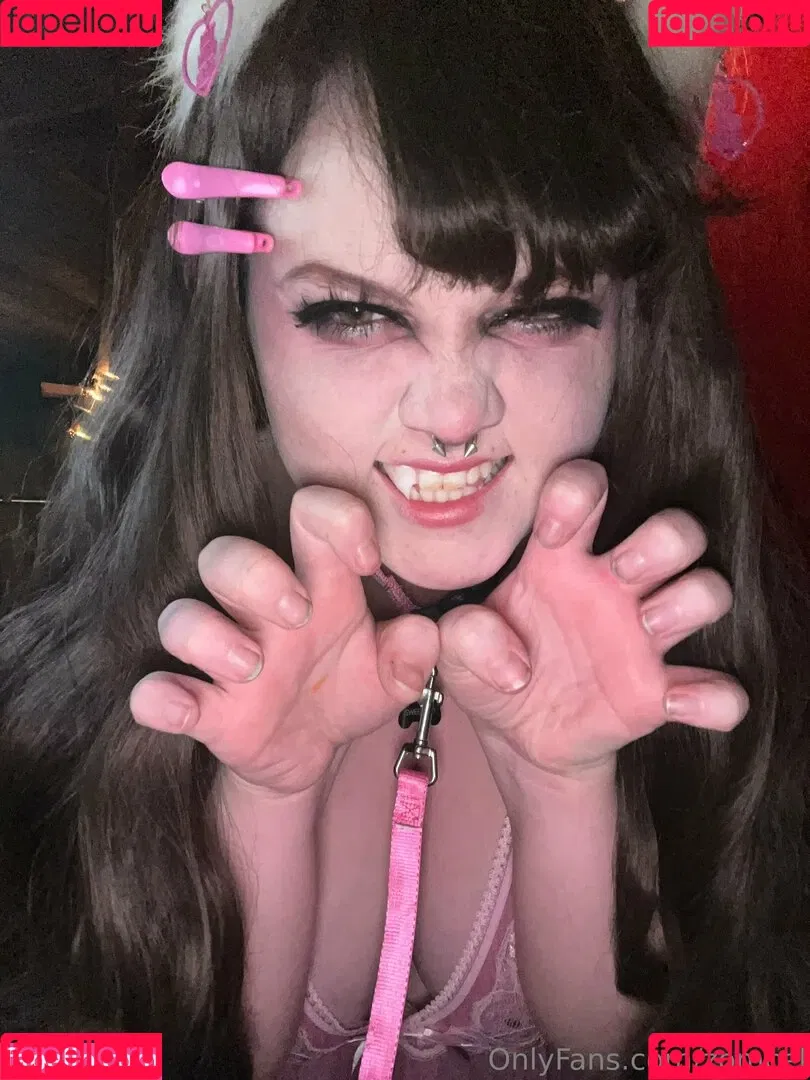 zomcel Onlyfans Photo Gallery 