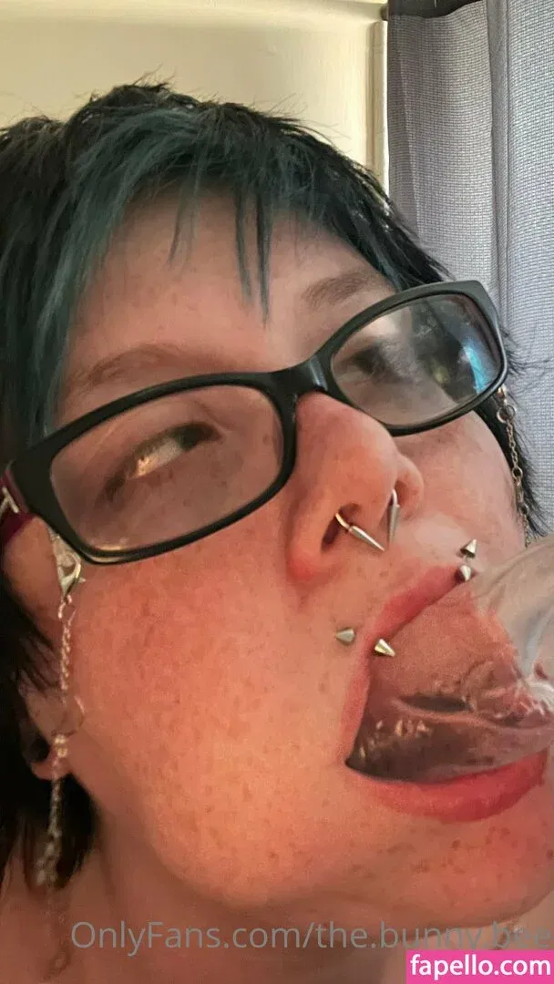 zomcel Onlyfans Photo Gallery 