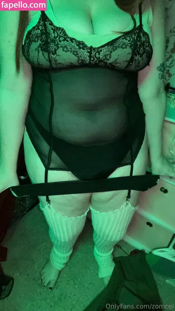 zomcel Onlyfans Photo Gallery 