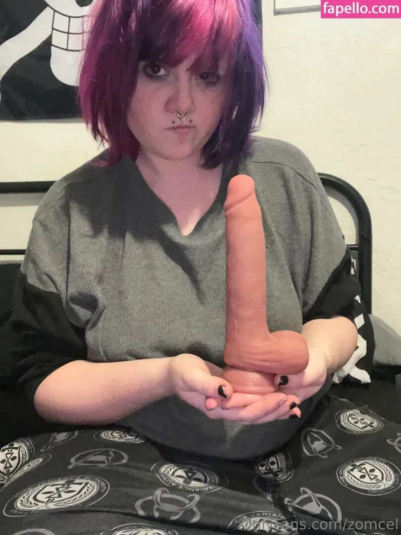 zomcel Onlyfans Photo Gallery 