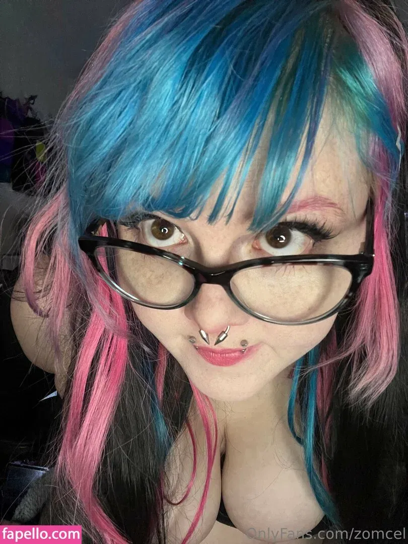 zomcel Onlyfans Photo Gallery 