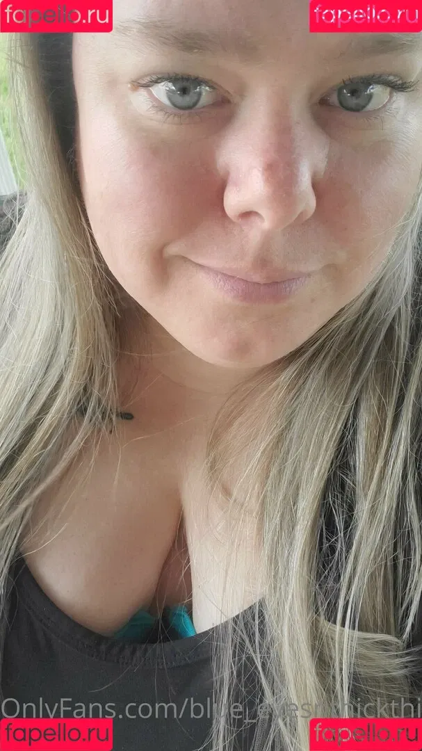 blue_eyesnthickthighs Onlyfans Photo Gallery 