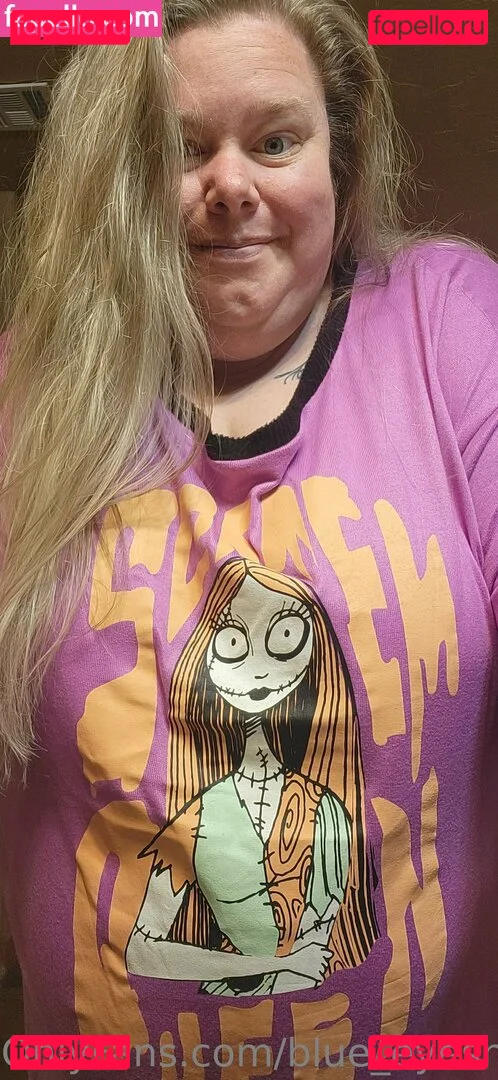 blue_eyesnthickthighs Onlyfans Photo Gallery 