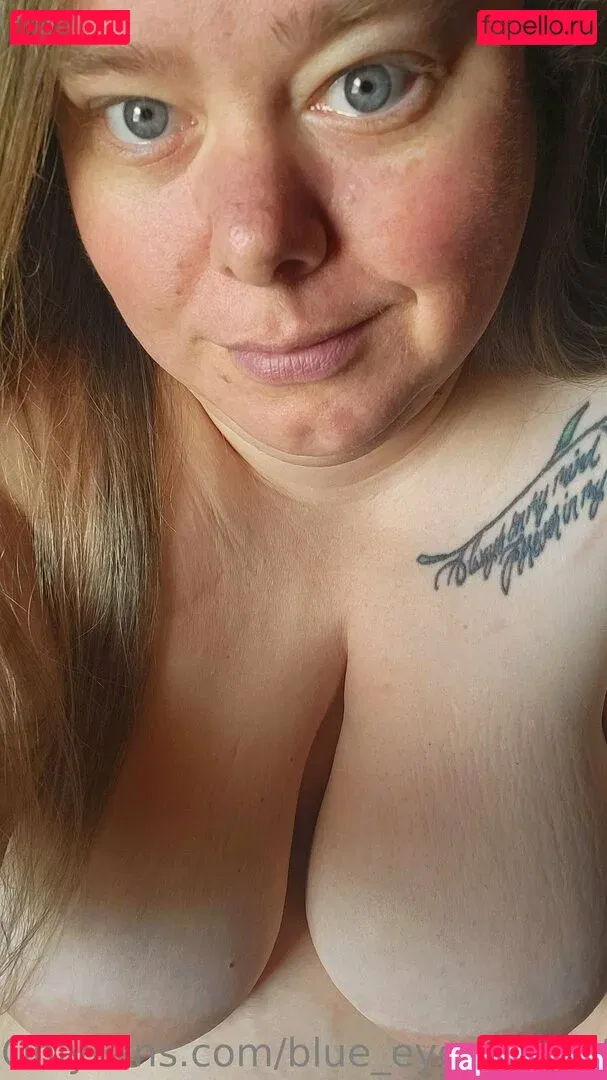 blue_eyesnthickthighs Onlyfans Photo Gallery 